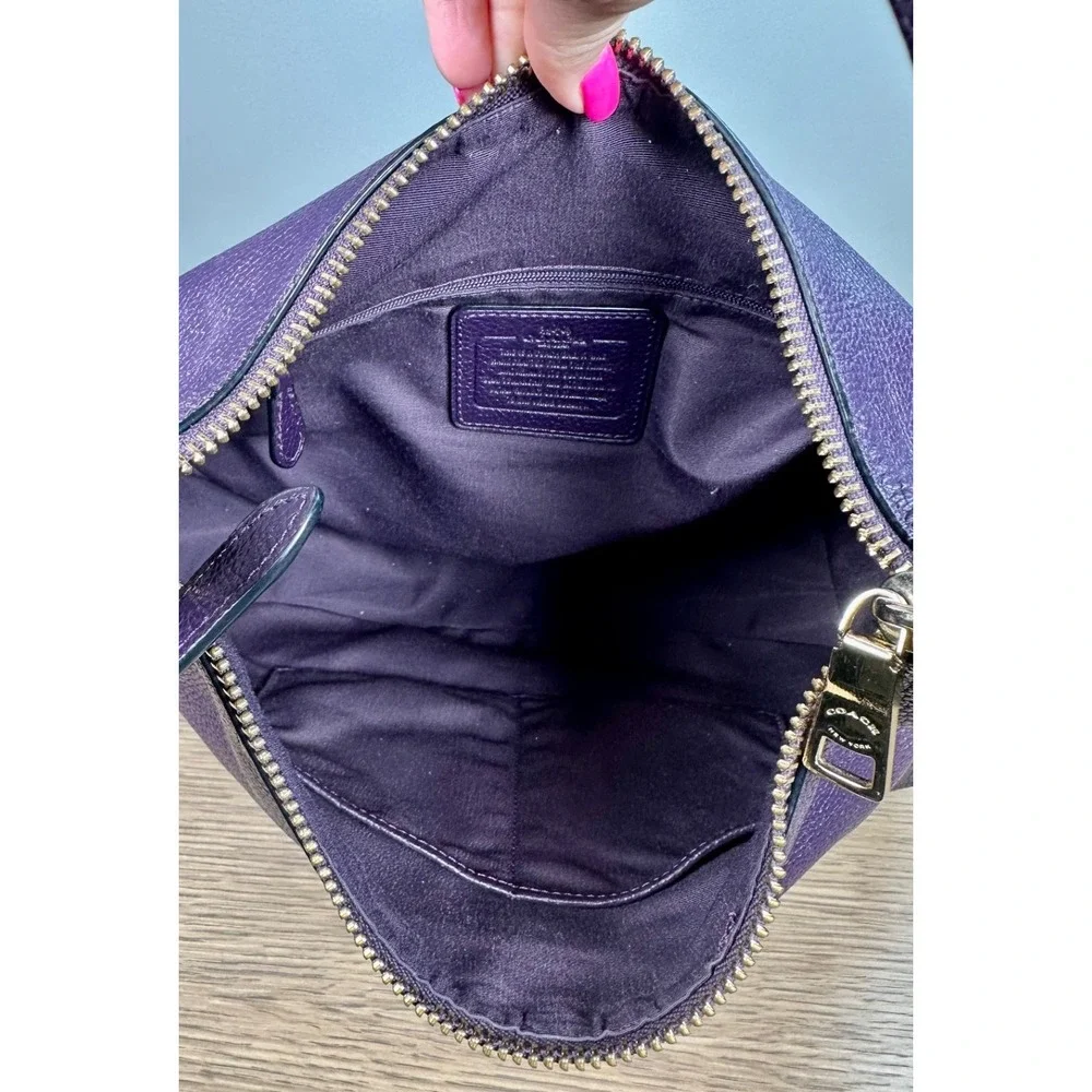Coach F38259 Harley Large Purple Pebbled Leather Hobo Crossbody Bag Adjustable